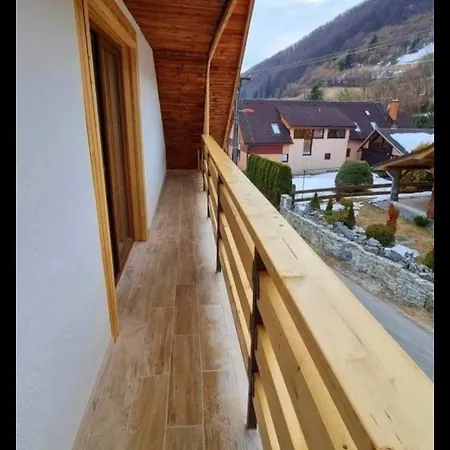 Relax 118 Vikendovy Dom 118 V Lete Turistika Alebo Bicykel, V Zime Lyze